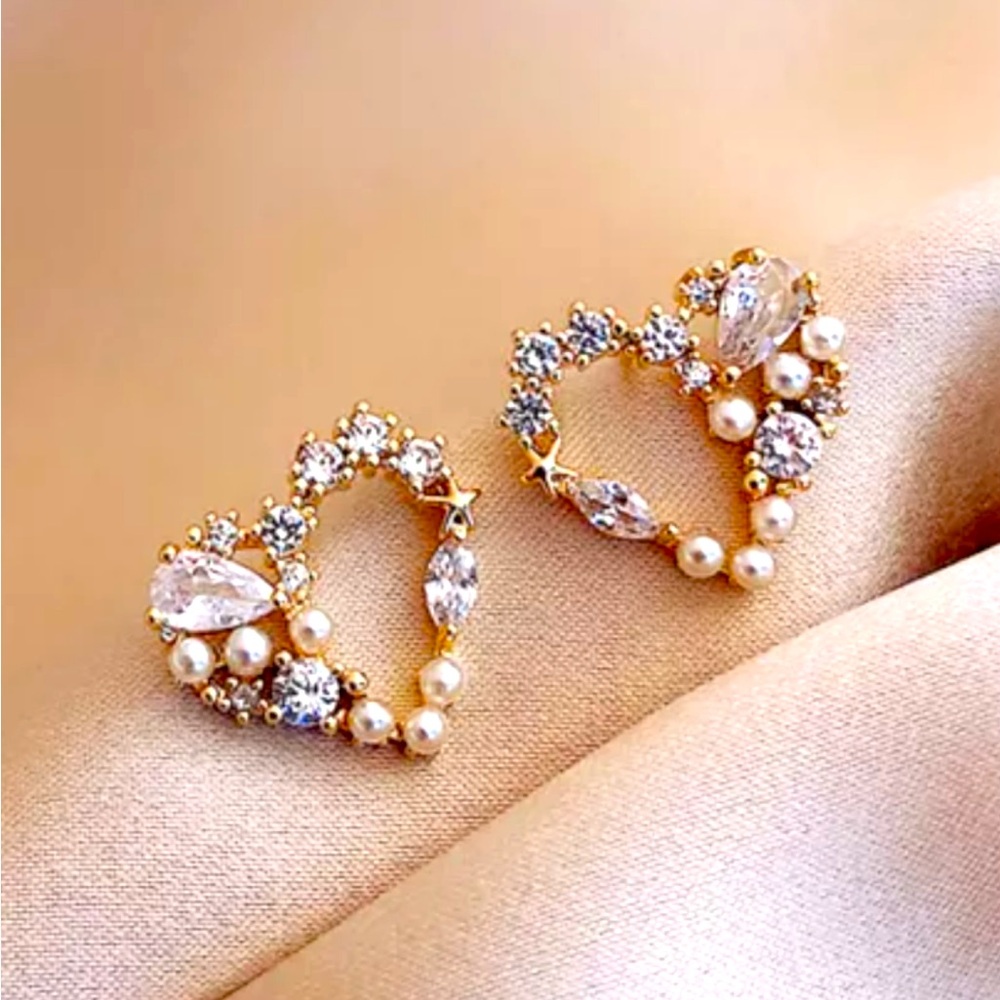 Anthropologie studded heart earrings NIB